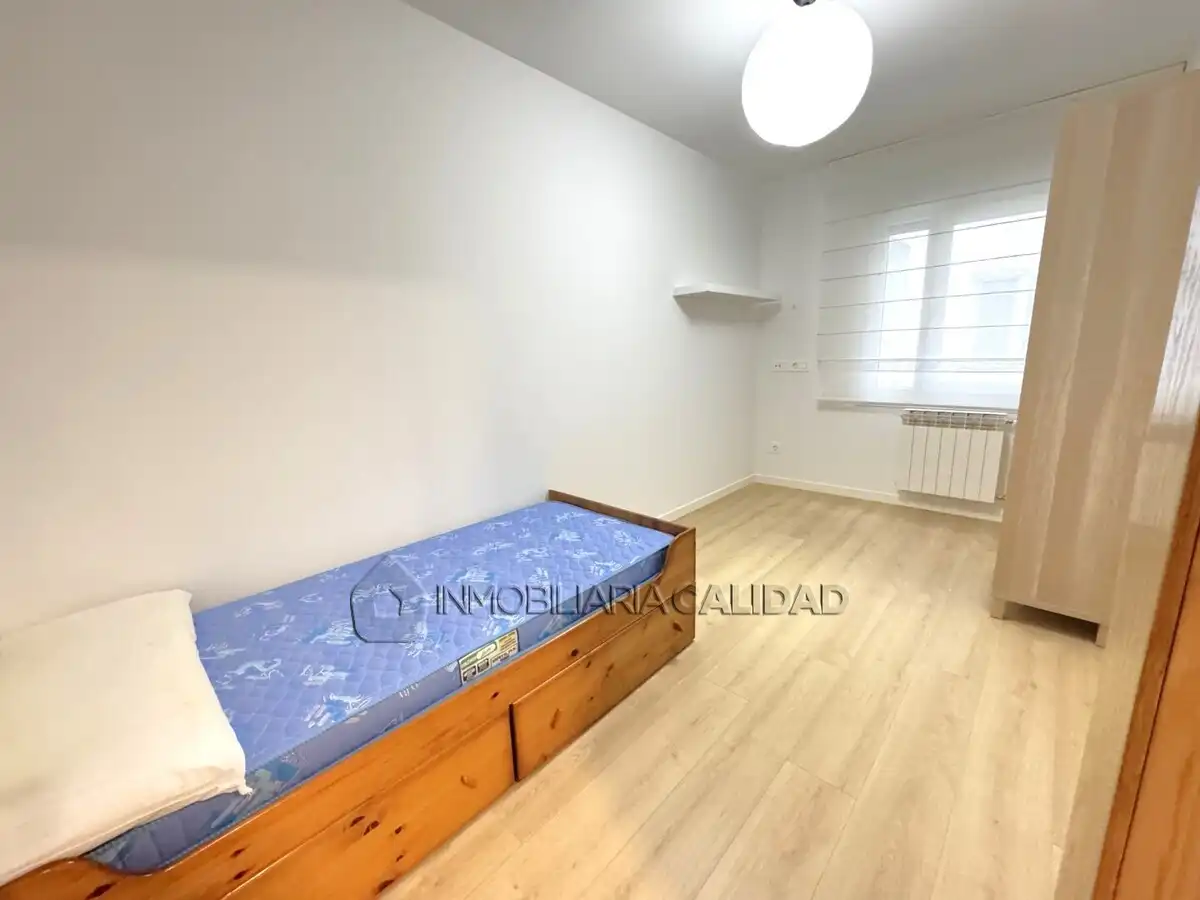 Flat for rent in Burgos  with Heating and Furnished