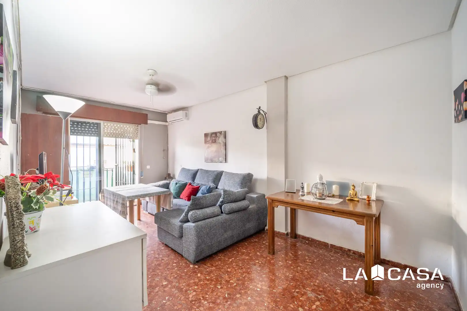 Sala d'estar de Pis en venda en Dos Hermanas amb Aire condicionat i Terrassa