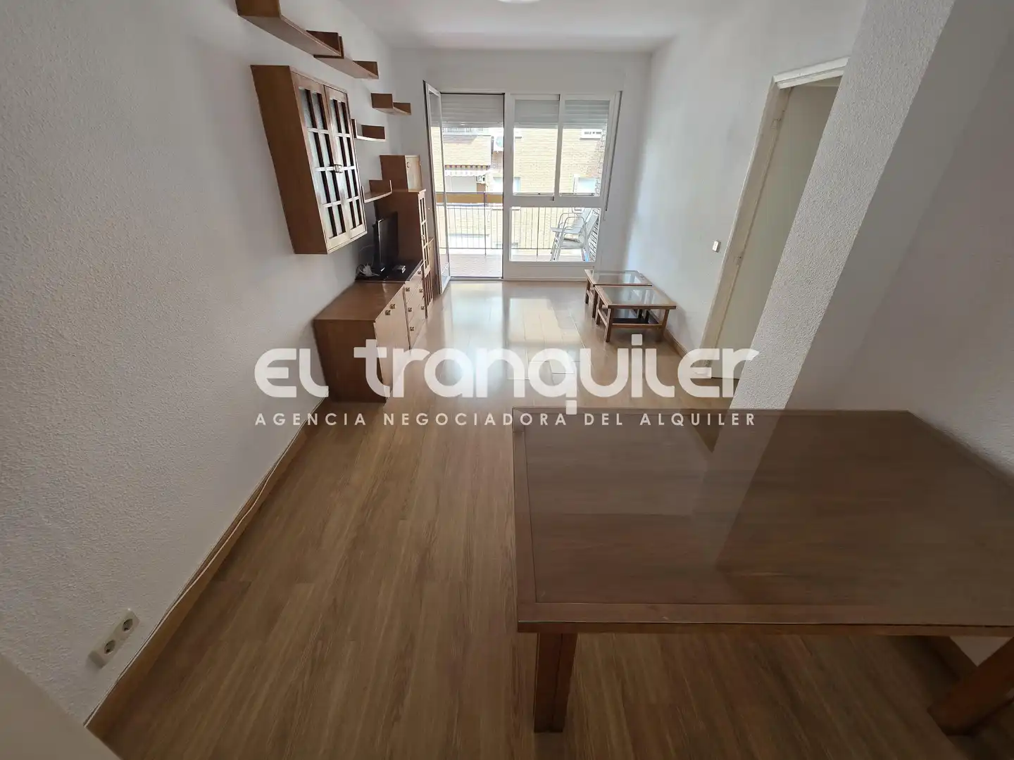 Sala d'estar de Pis de lloguer en Madrid amb Terrassa, Moblat i Rentadora