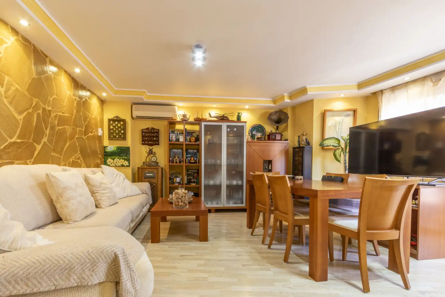 Piso en venta en Tavernes Blanques