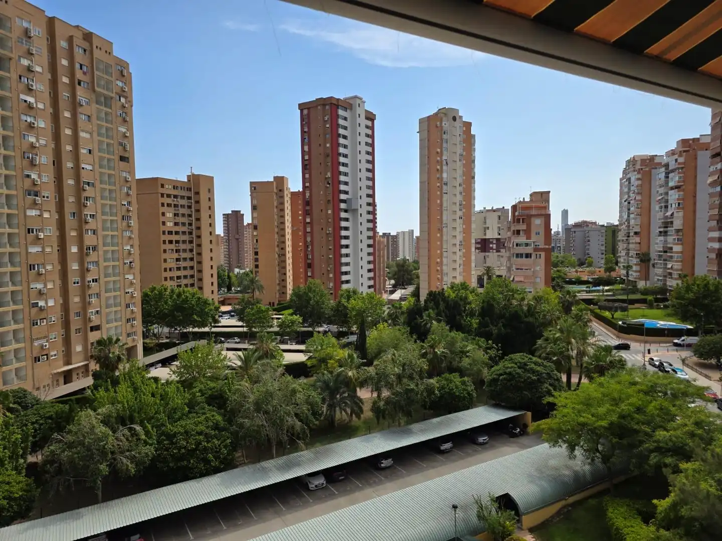Piso con piscina en venta en Avenida Avenida del Municipio, 3, imagen 17