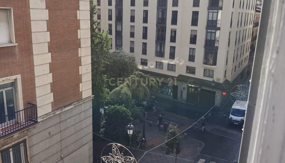 Photo 1 of Flat to rent in Calle de Jesús, 6, 28014 Madrid, Spain, 6, Cortes - Huertas, Madrid