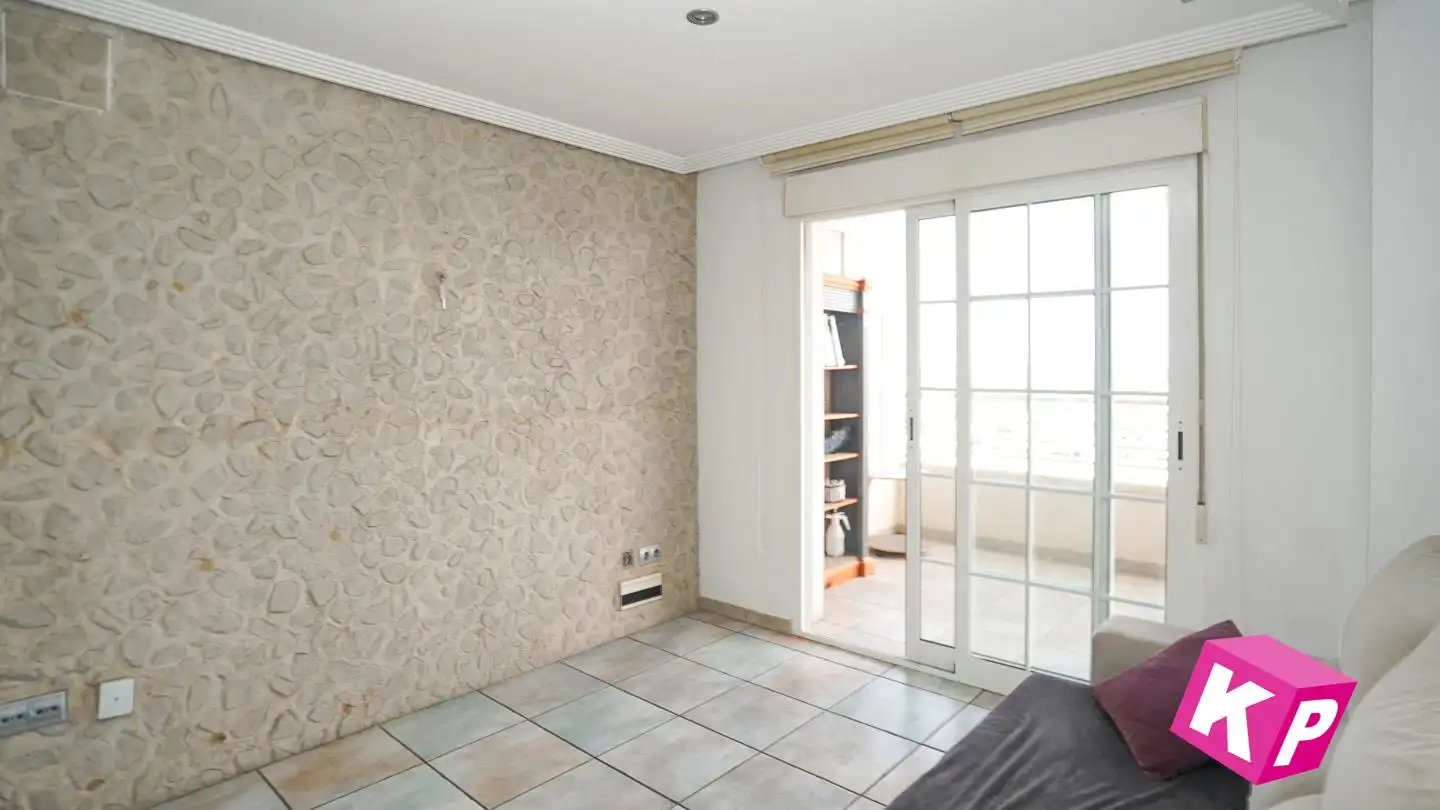 Wohnzimmer von Wohnung zum Verkauf in Santa Pola mit Klimaanlage, Heizung und Terrasse