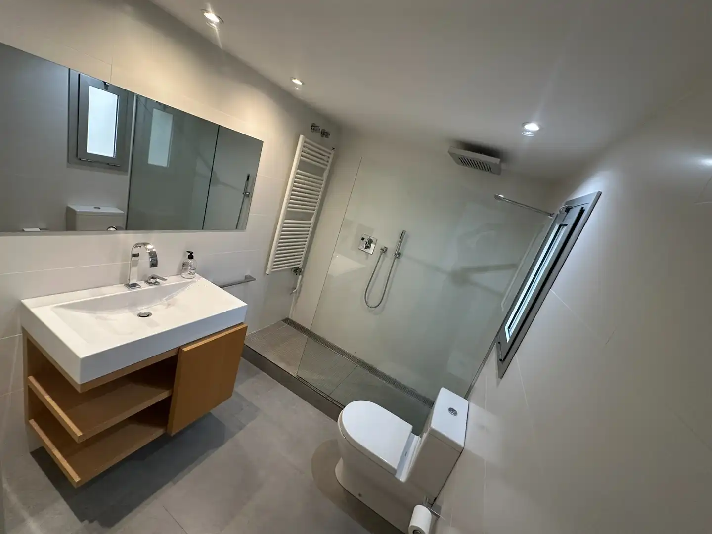 Ático con ascensor en venta en Carrer d'Amèrica, imagen 19