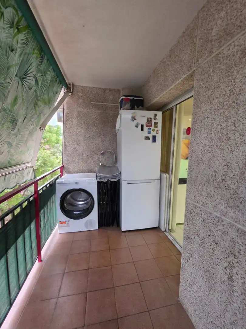 Balcony of Flat for sale in L'Hospitalet de Llobregat  with Air Conditioner, Parquet flooring and Furnished