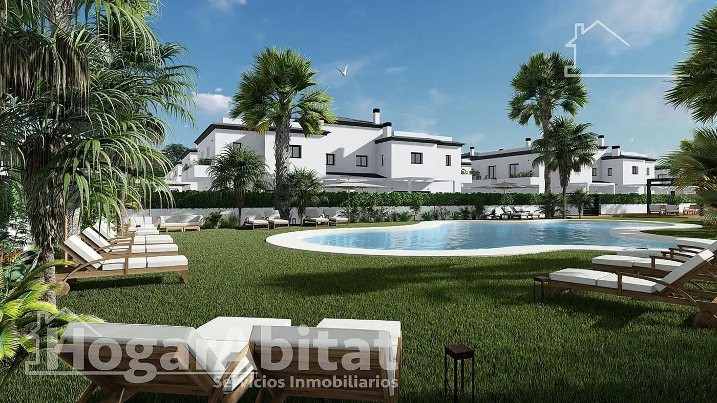 Casa adosada en venta en Calle antonia garcía andreu, Monte y Mar