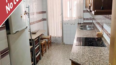 Photo 4 of Flat for sale in Calle Isaac Albéniz, El Carril - Paseo de Chapi, Villena