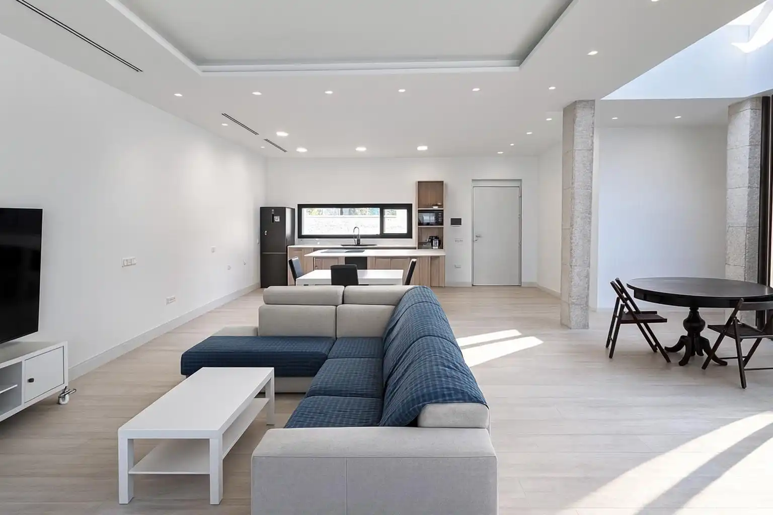 Living room of Houses for sale in Colmenar  with Air Conditioner, Heating and Terrace
