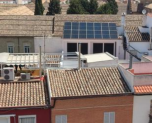 Vista exterior de Pis en venda en  Jaén Capital amb Aire condicionat, Terrassa i Balcó