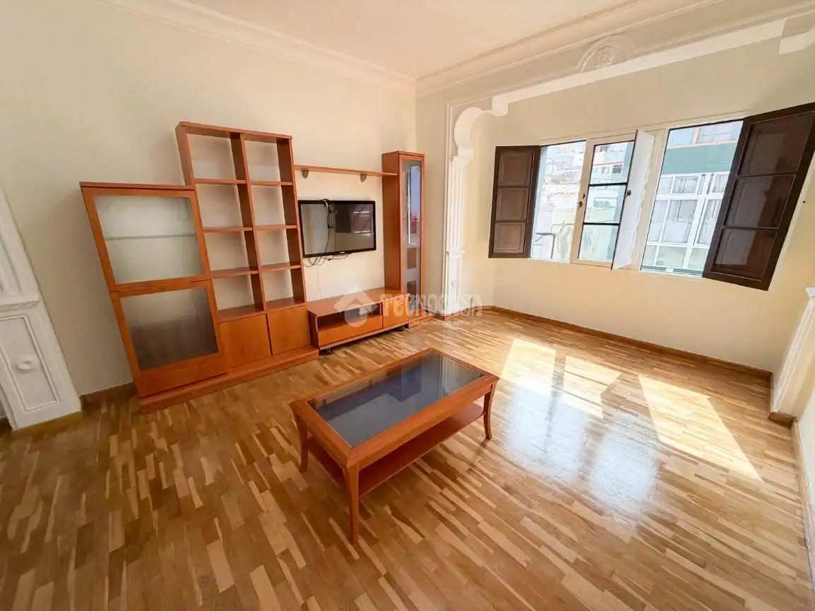 Sala d'estar de Pis en venda en Las Palmas de Gran Canaria