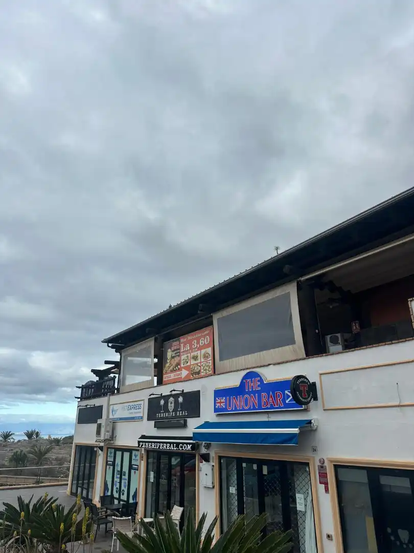 Local comercial en venda a Calle Galicia 4