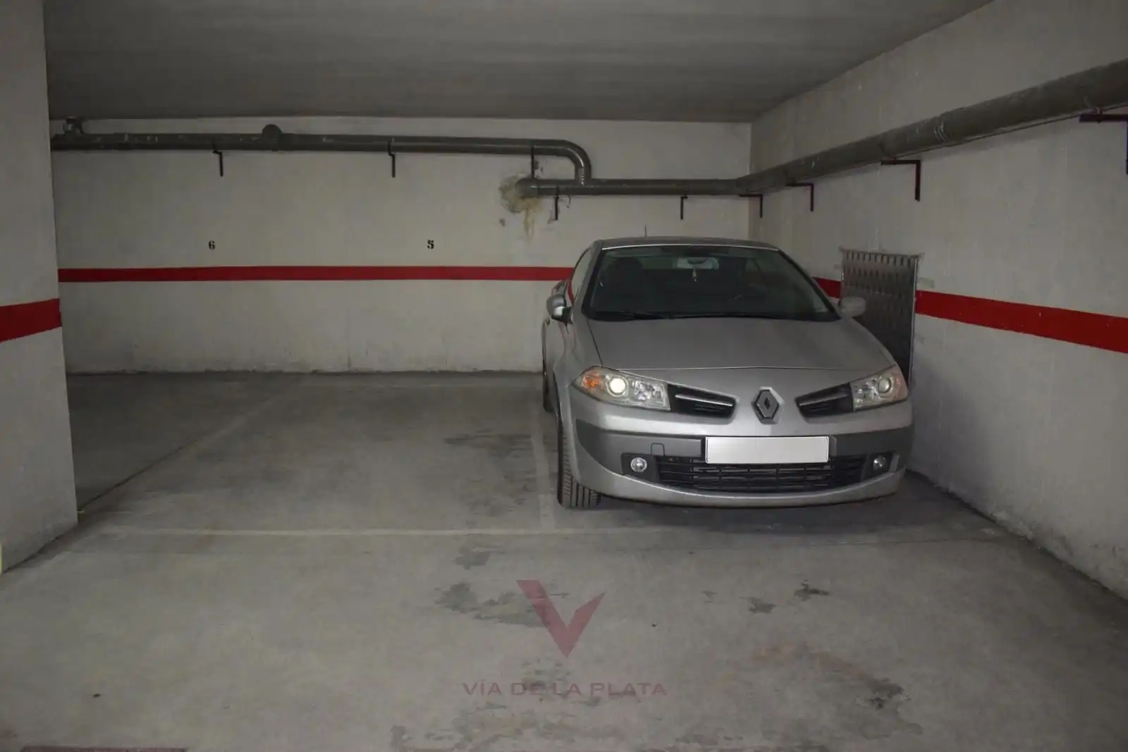 Parking de Ático en venta en Santa Marta de Tormes con Calefacción, Terraza y Piscina