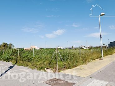 Terreny residencial en venda a Calle Alfons el Magnànim