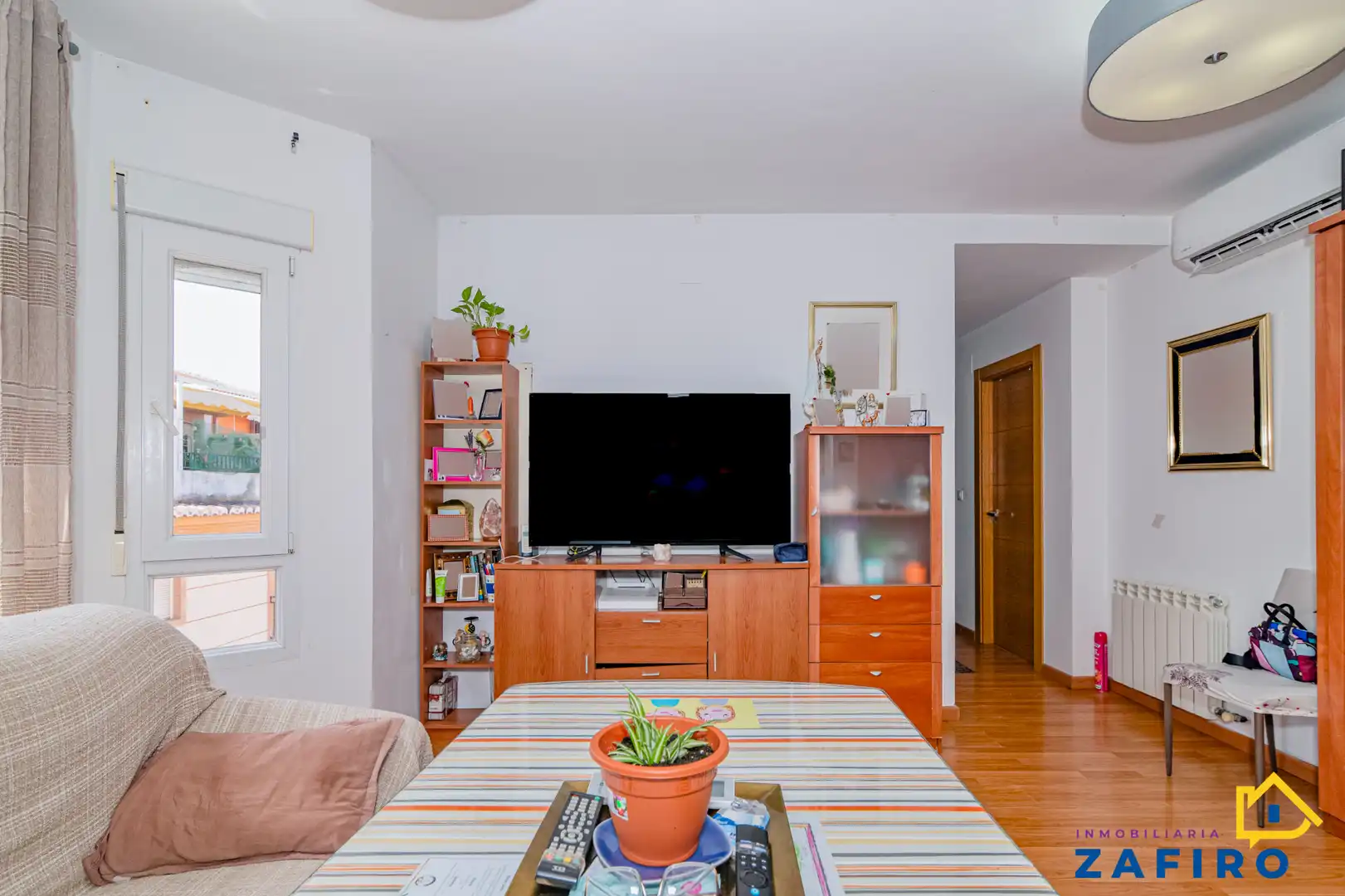 Living room of Flat for sale in Armilla  with Heating, Parquet flooring and Storage room