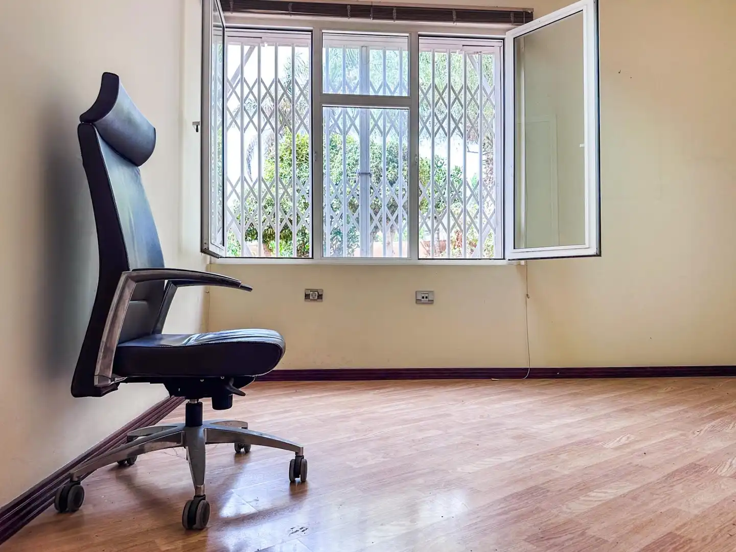 Business premises to rent in Calle BENEHARO, imagen 19