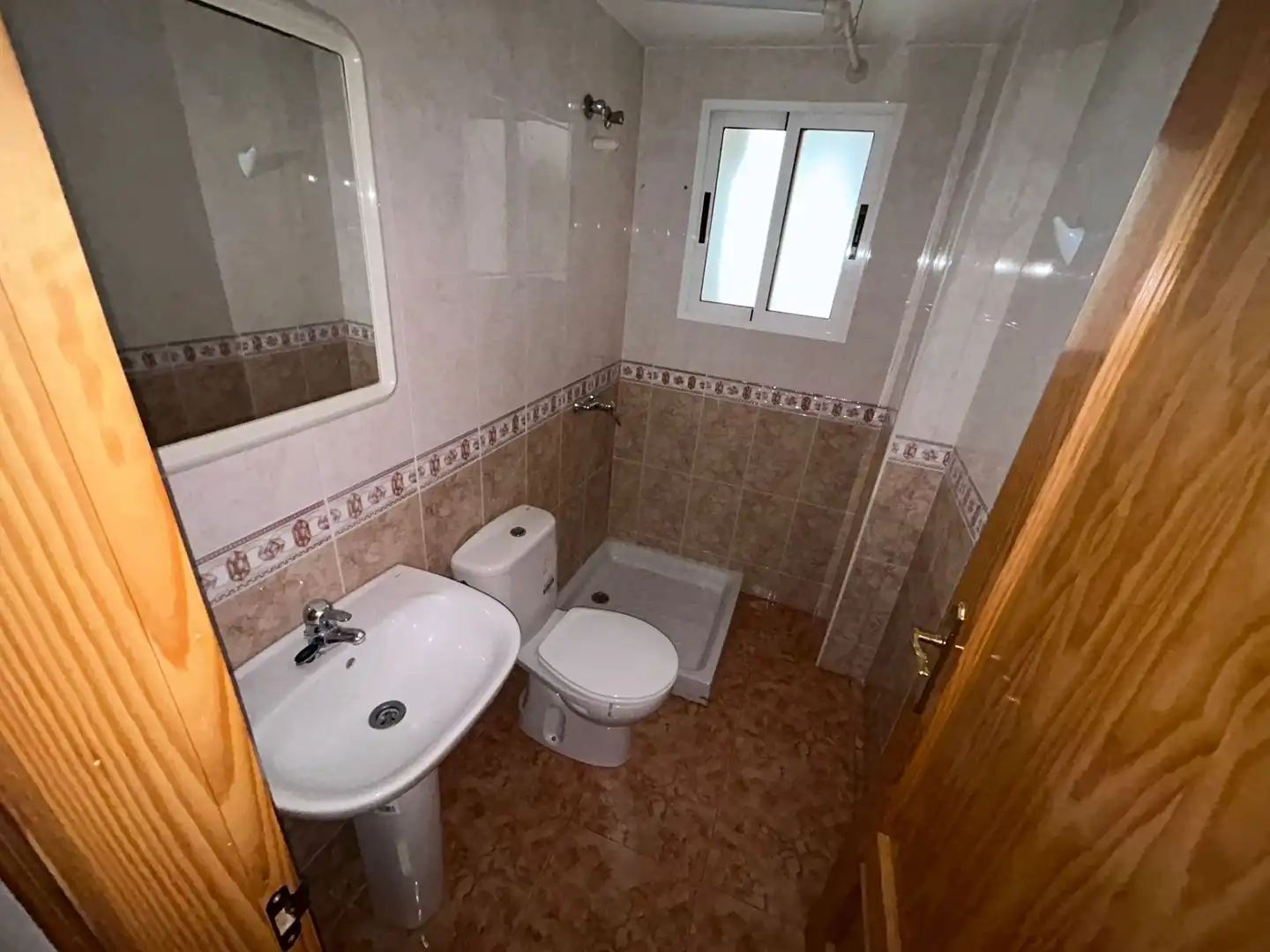 Baño de Piso en venta en Lorca con Trastero