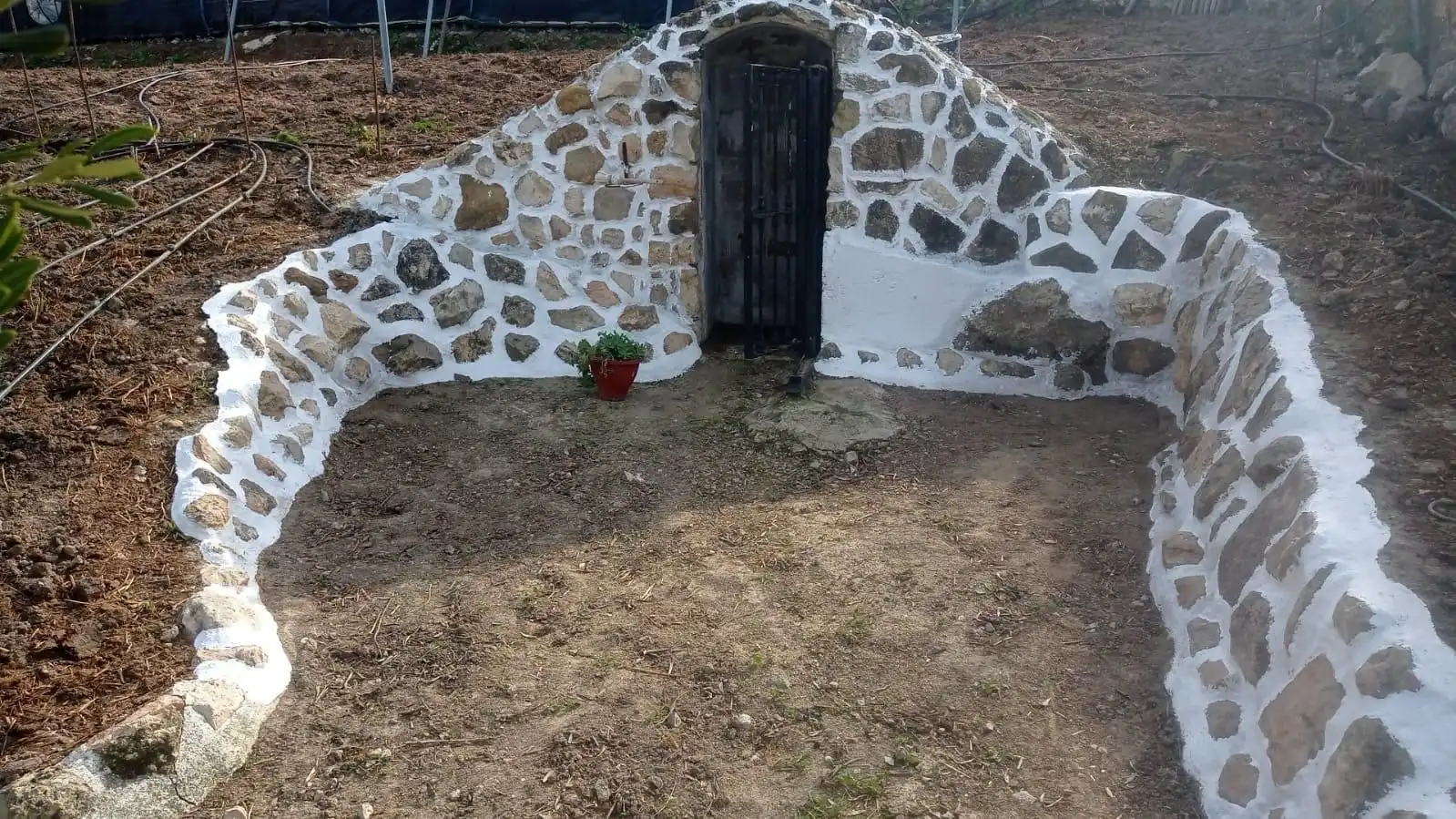 Garden of Land for sale in Osuna