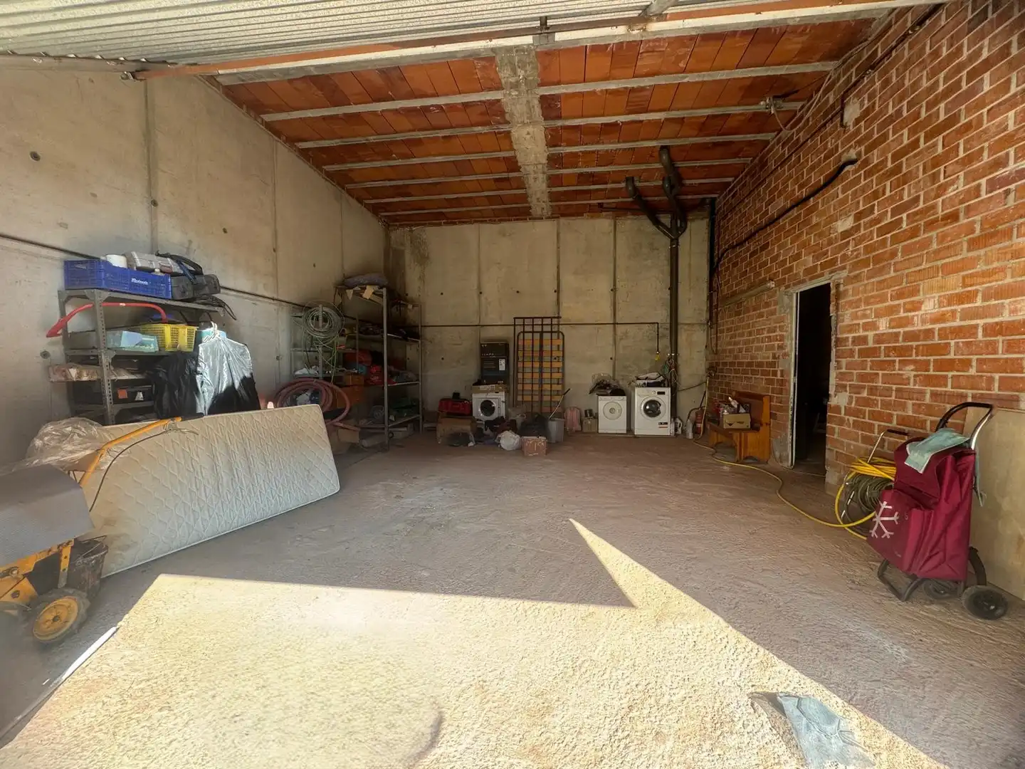 Casa o xalet en venda en Corbera de Llobregat amb Jardí privat, Terrassa i Traster
