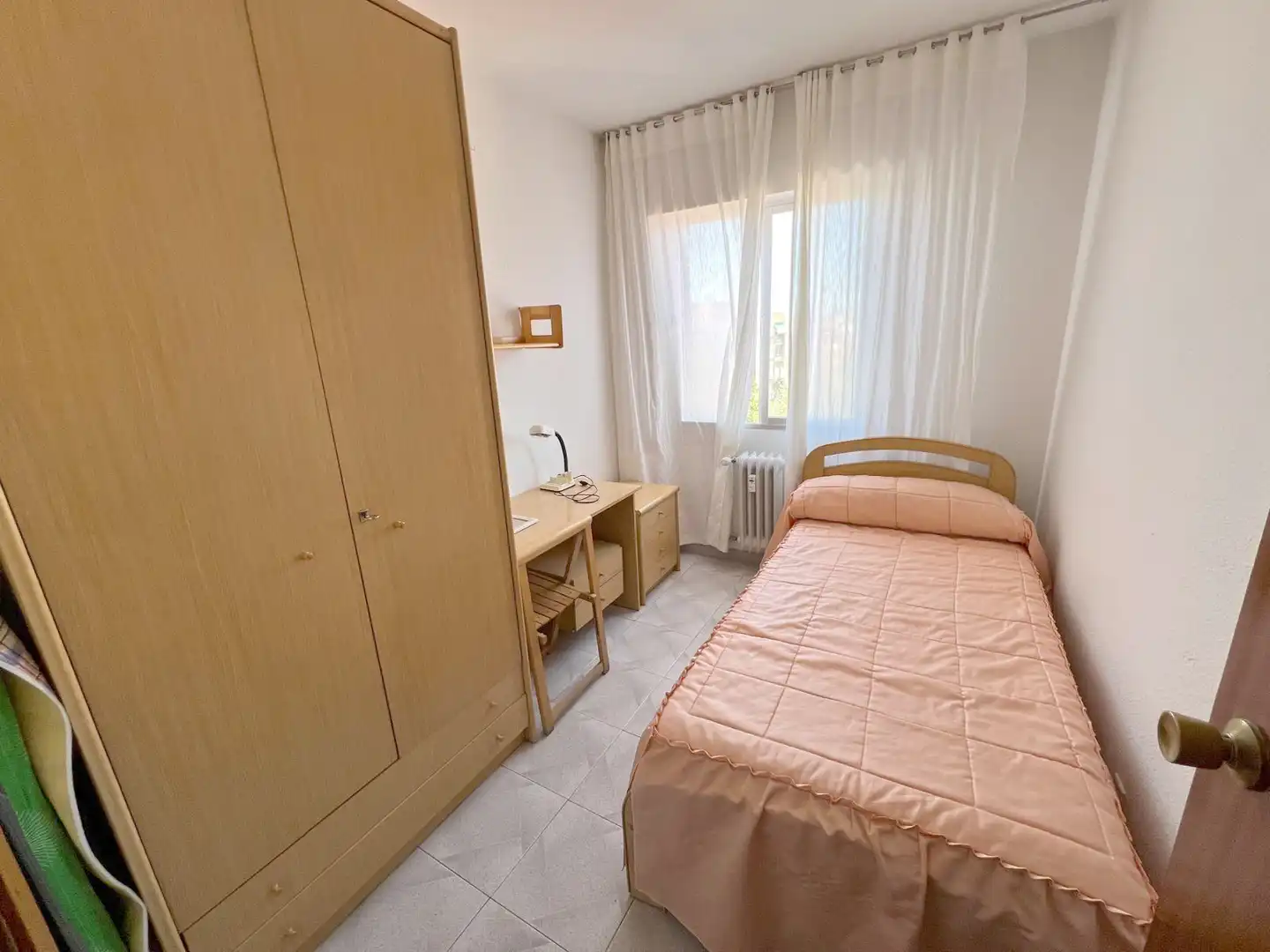 Zimmer in Calle del Pensamiento, 4, Flores