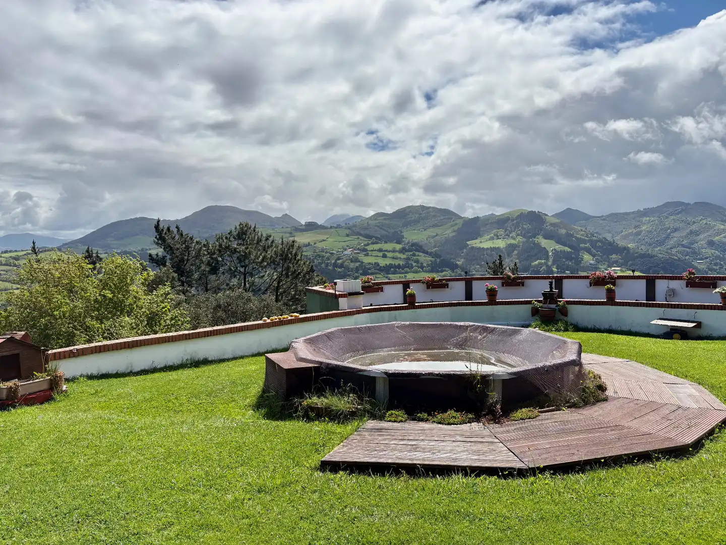 Terrassa de Casa o xalet en venda en Mutriku amb Jardí privat, Piscina i Moblat