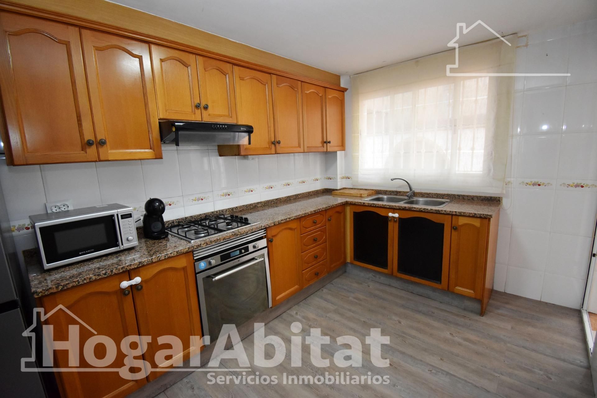 Kitchen of Flat for sale in Burriana / Borriana  with Terrace and Alarm