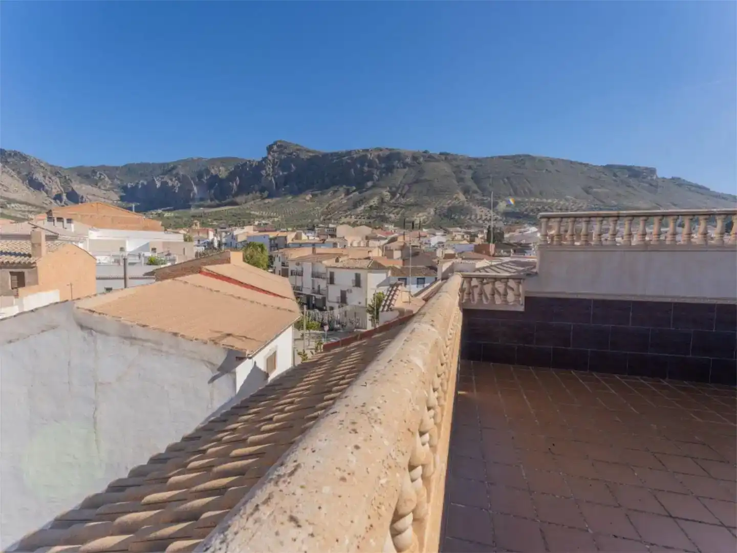 Vista exterior de Pis en venda en Huesa amb Aire condicionat, Piscina i Balcó
