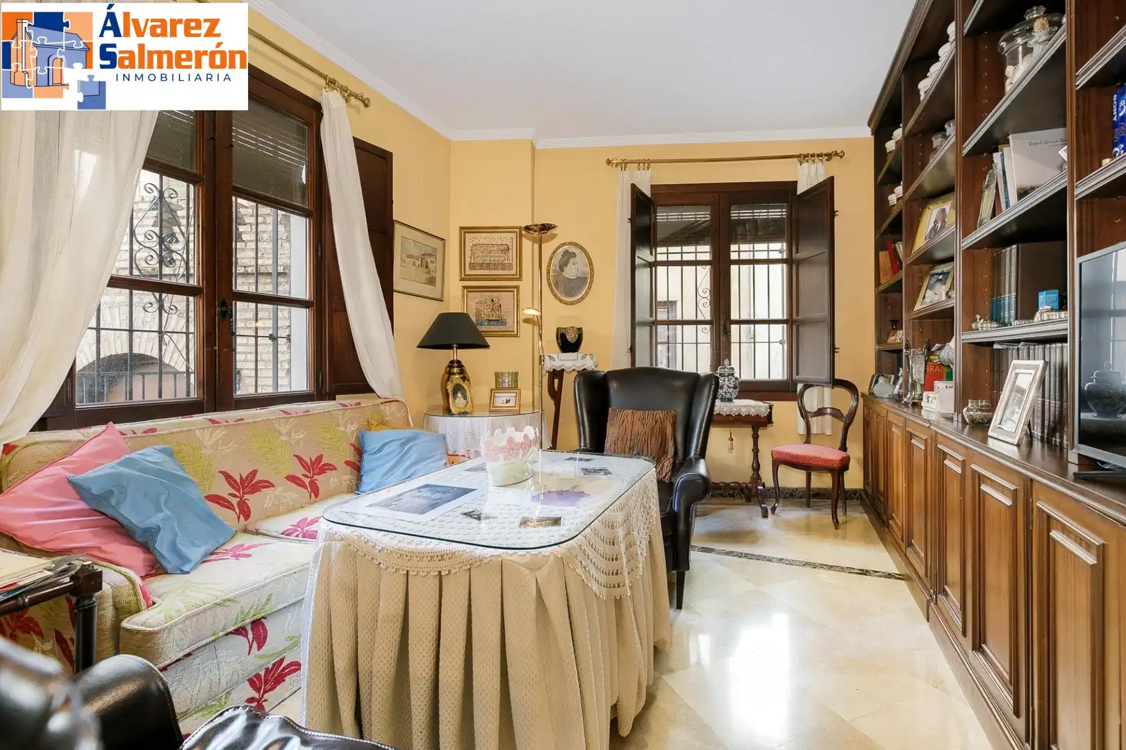 Casa aparellada amb jardí en venda a DEL CHAPIZ, imagen 4