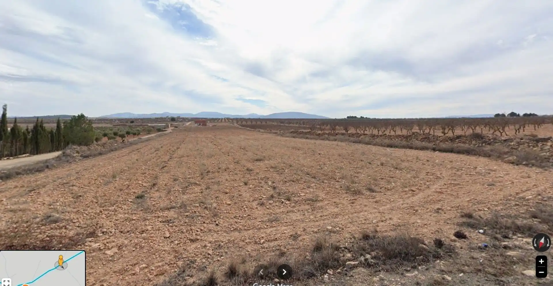 Terreno residencial en venta en El Pinós / Pinoso