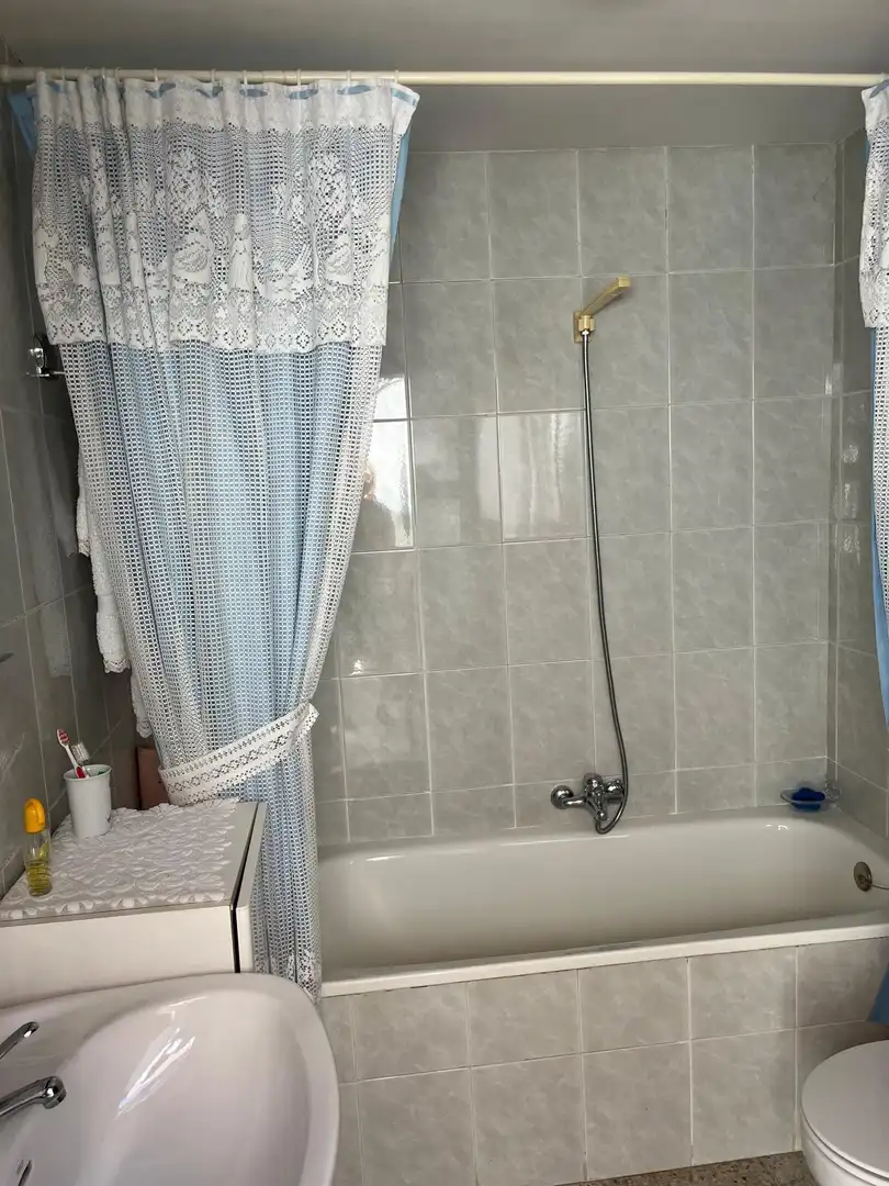 Baño de Casa o chalet en venta en Villadangos del Páramo con Calefacción y Trastero