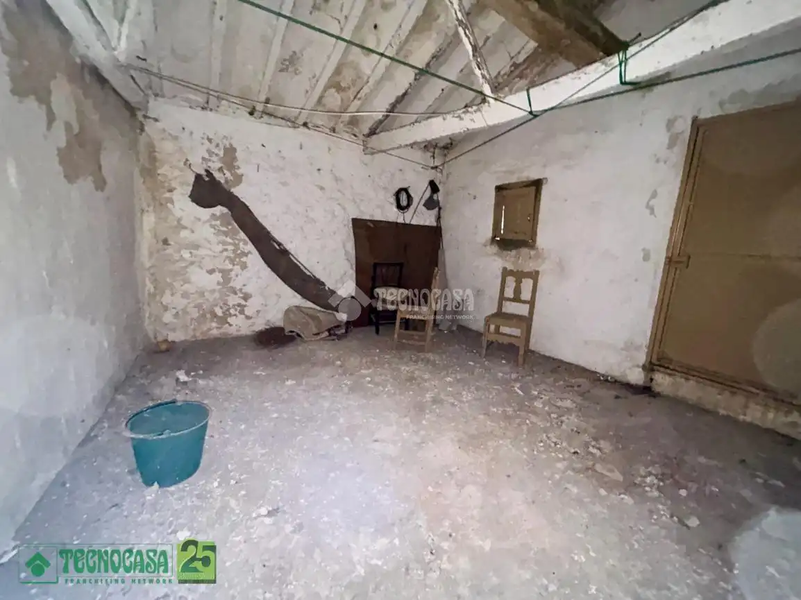 Casa adosada en venta en Dosbarrios