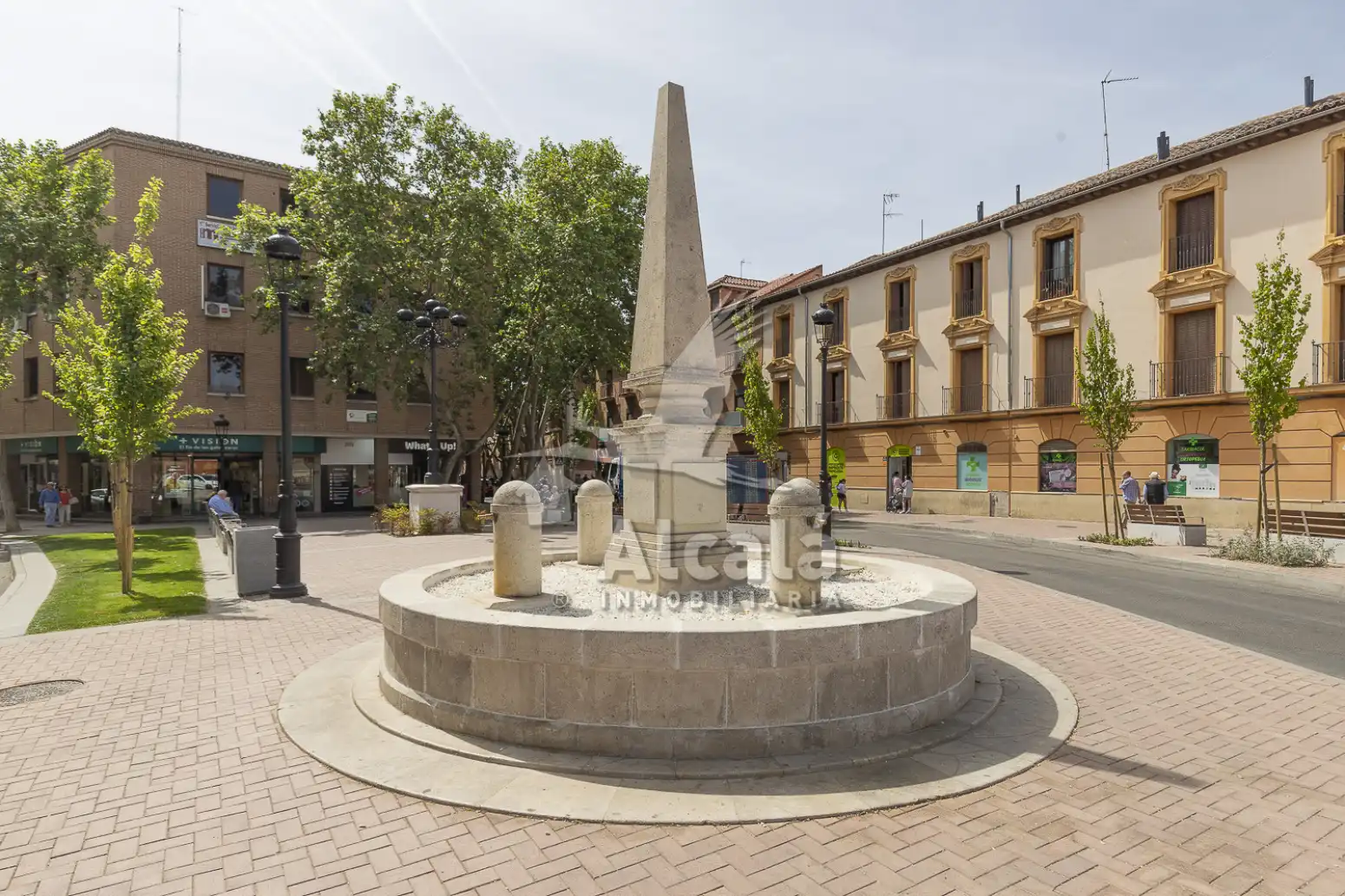 Vista exterior de Casa adosada en venta en Alcalá de Henares