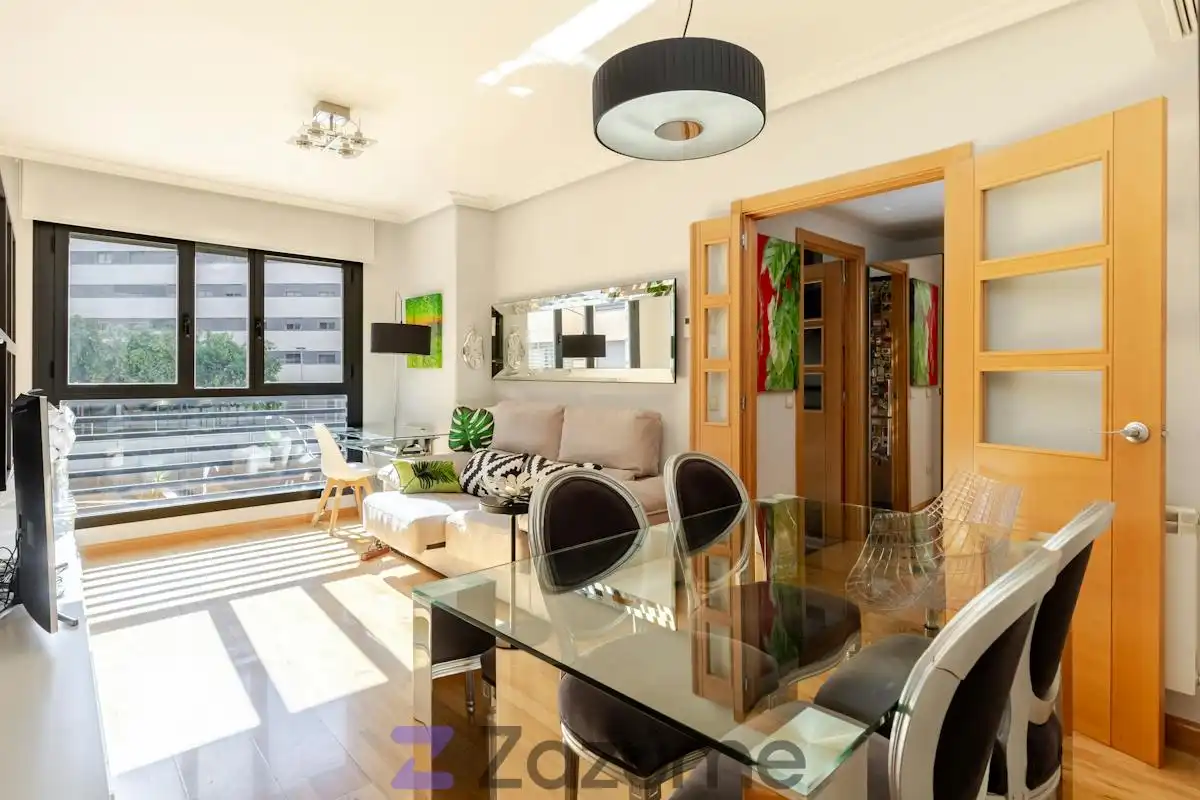 Wohnung zur Miete in Av. de la Gavia, Ensanche de Vallecas - La Gavia
