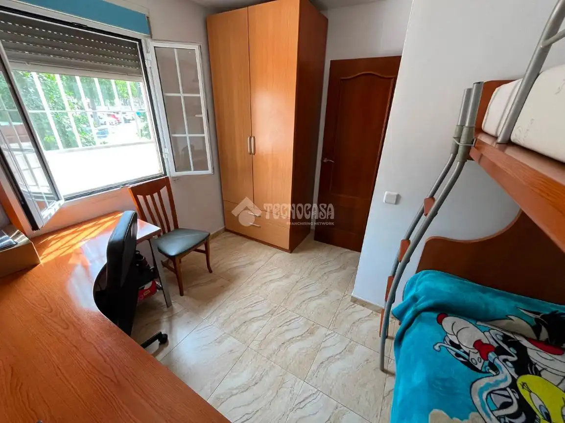Bedroom of Detached homes for sale in Dos Hermanas  with Air Conditioner and Balcony