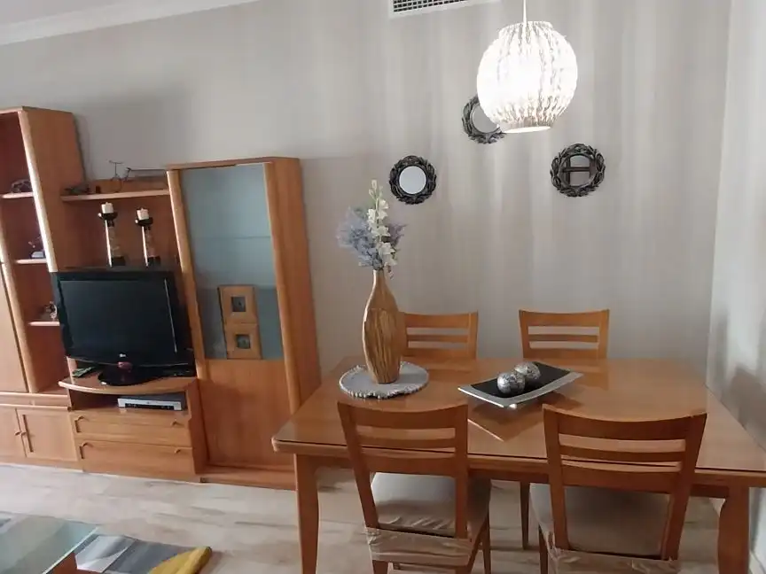 Esszimmer von Wohnung zur Miete in Carretera de Cádiz