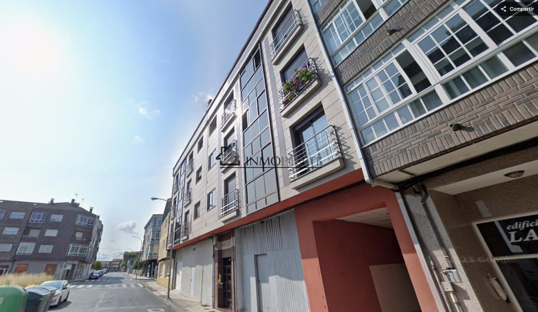 Vista exterior de Pis en venda en Silleda