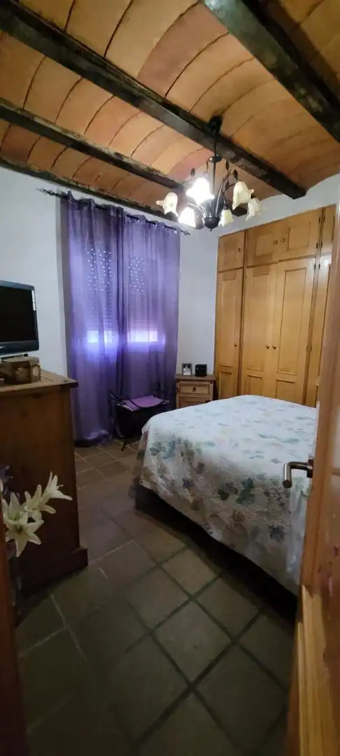 Dormitori de Finca rústica en venda en Los Barrios amb Calefacció, Jardí privat i Traster