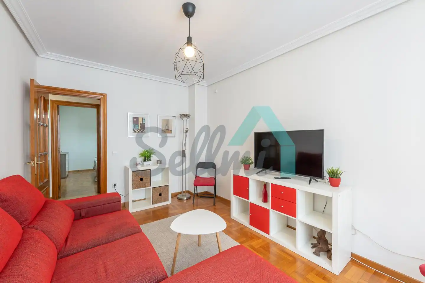 Living room of Flat for rent in Gijón   with Heating, Parquet flooring and Furnished