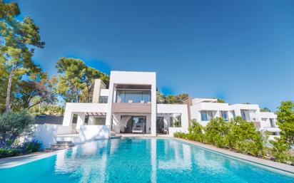 Swimming pool of House or chalet for sale in Marbella  with Air Conditioner and Swimming Pool