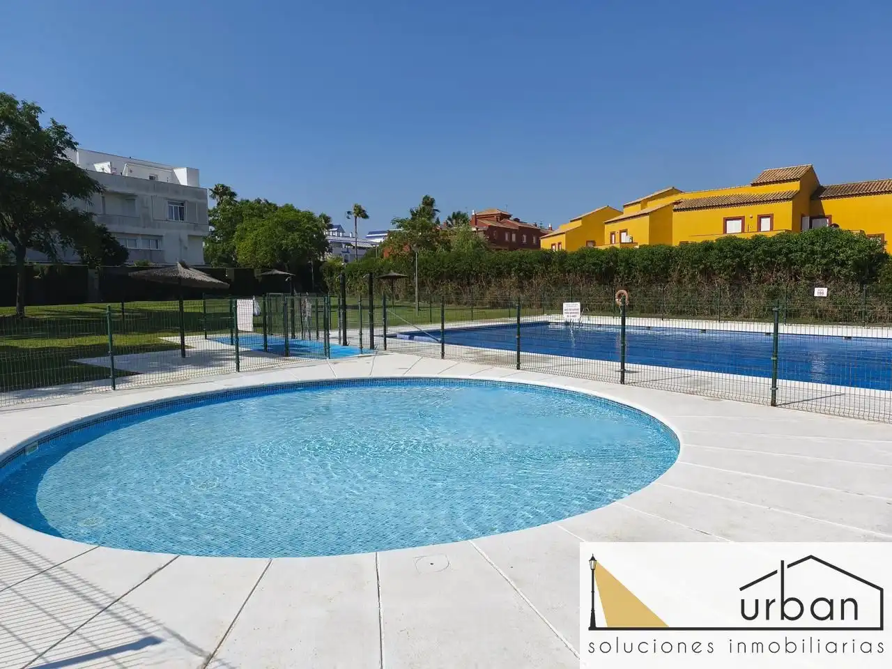 Ground floor for sale in Juan Carlos I, Costa Ballena - Largo Norte