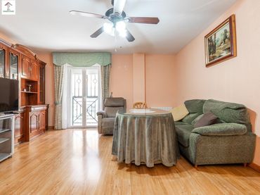 Piso con ascensor en venta en ECHEGARAY 4