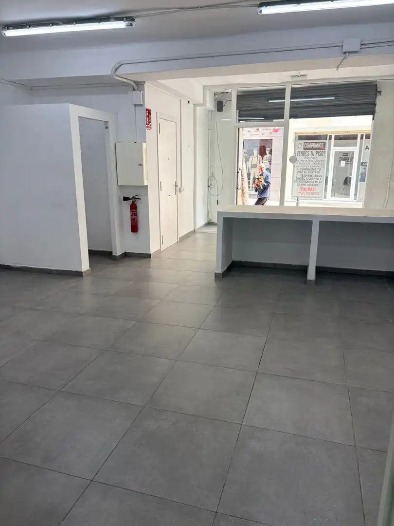 Local de alquiler en Cerdanyola Sud, Cerdanyola