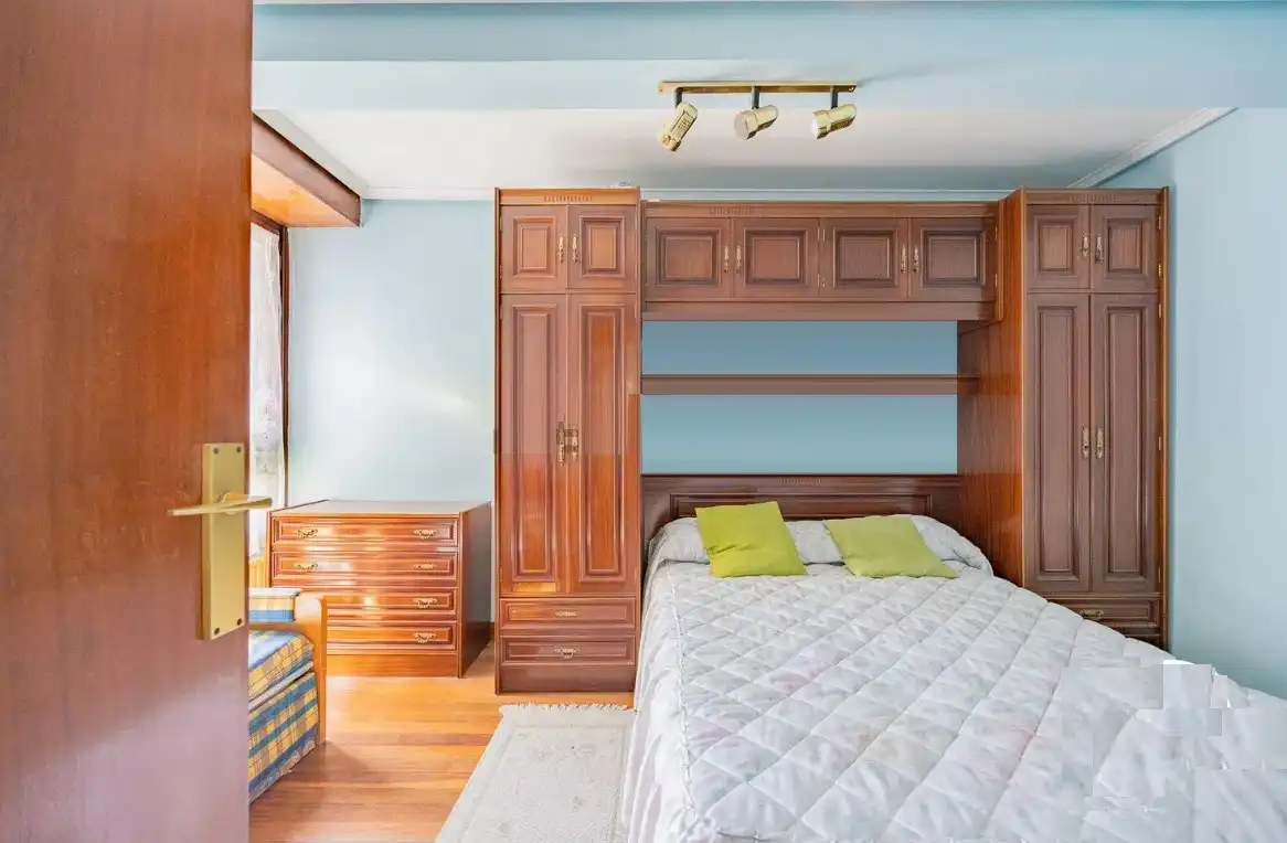 Bedroom of Flat for sale in Bilbao   with Heating and Balcony