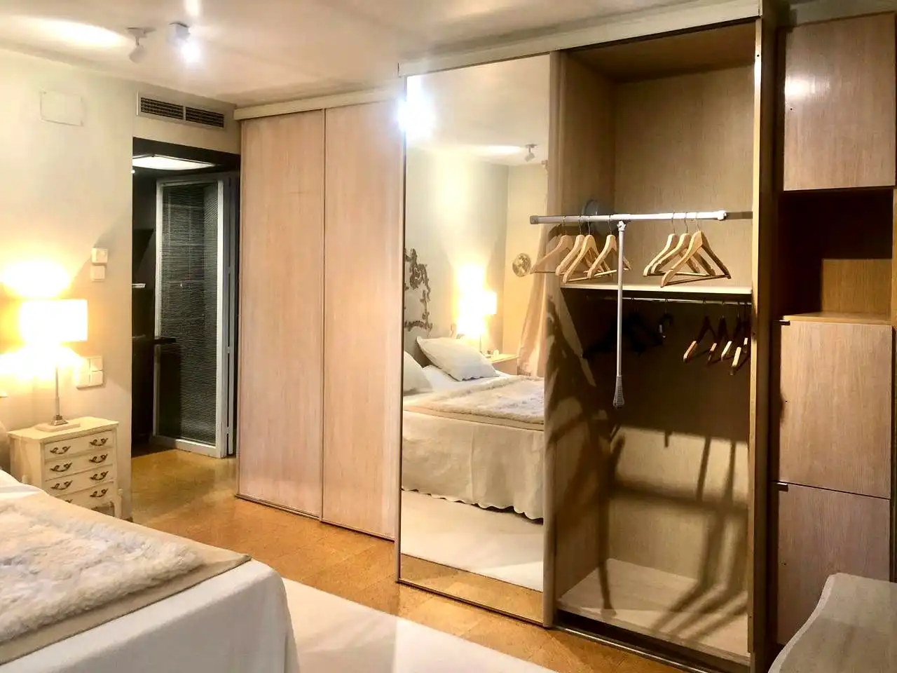 Bedroom of Flat for rent in Madrid  with Air Conditioner, Heating and Terrace