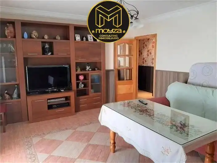 Flat for sale in Valdepeñas de Jaén