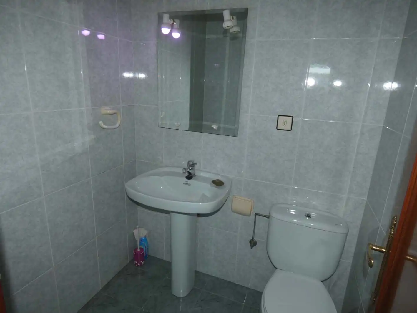 Badezimmer von Maisonette zum Verkauf in Medina de Pomar mit Heizung und Möbliert