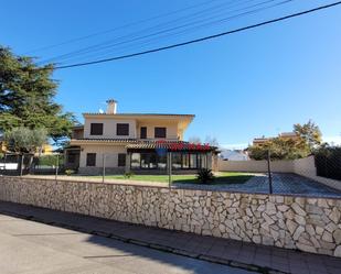 Exterior view of House or chalet for sale in Palafrugell  with Air Conditioner and Terrace