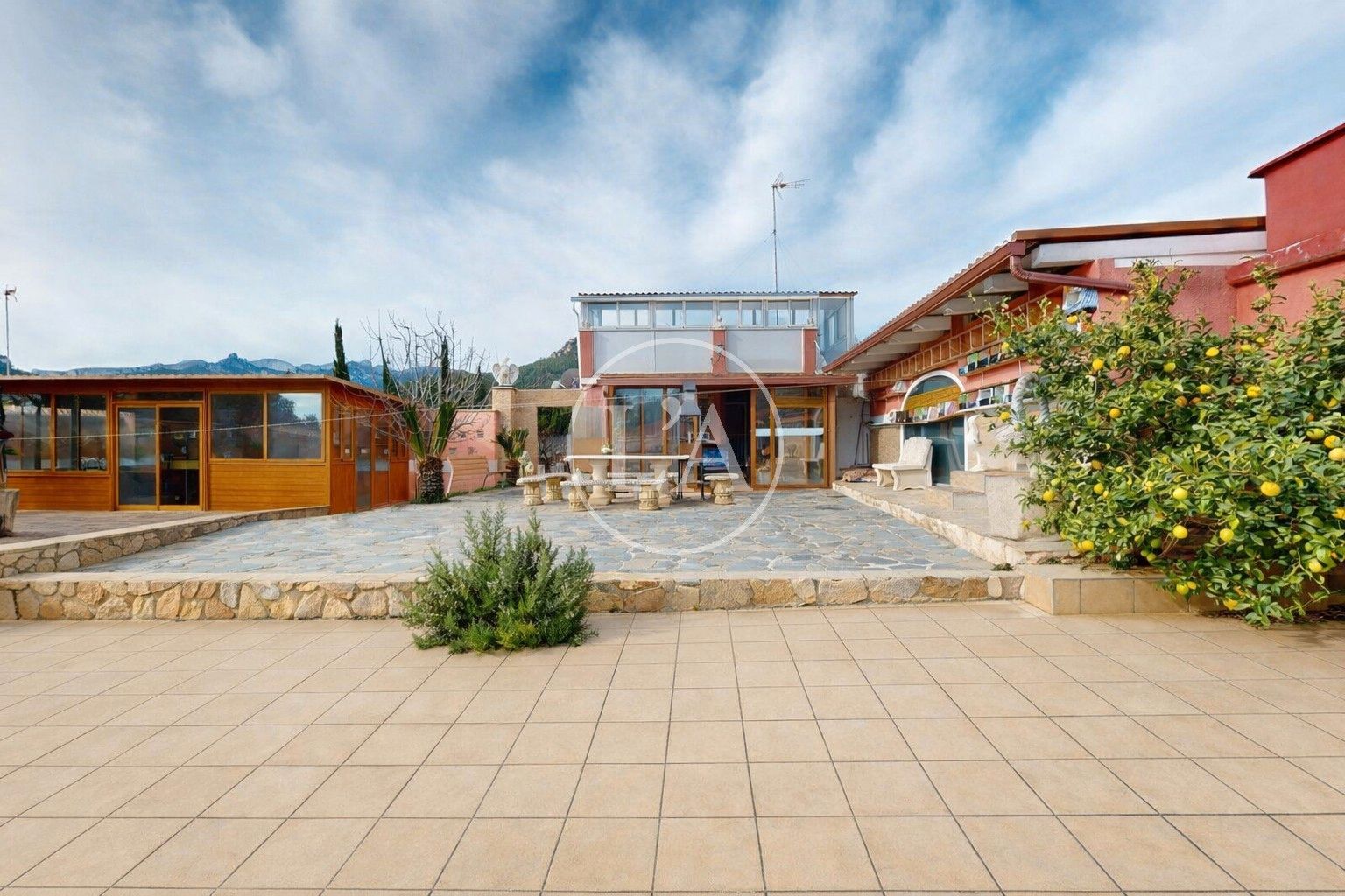 Exterior view of House or chalet for sale in Vilanova d'Escornalbou  with Heating, Private garden and Terrace