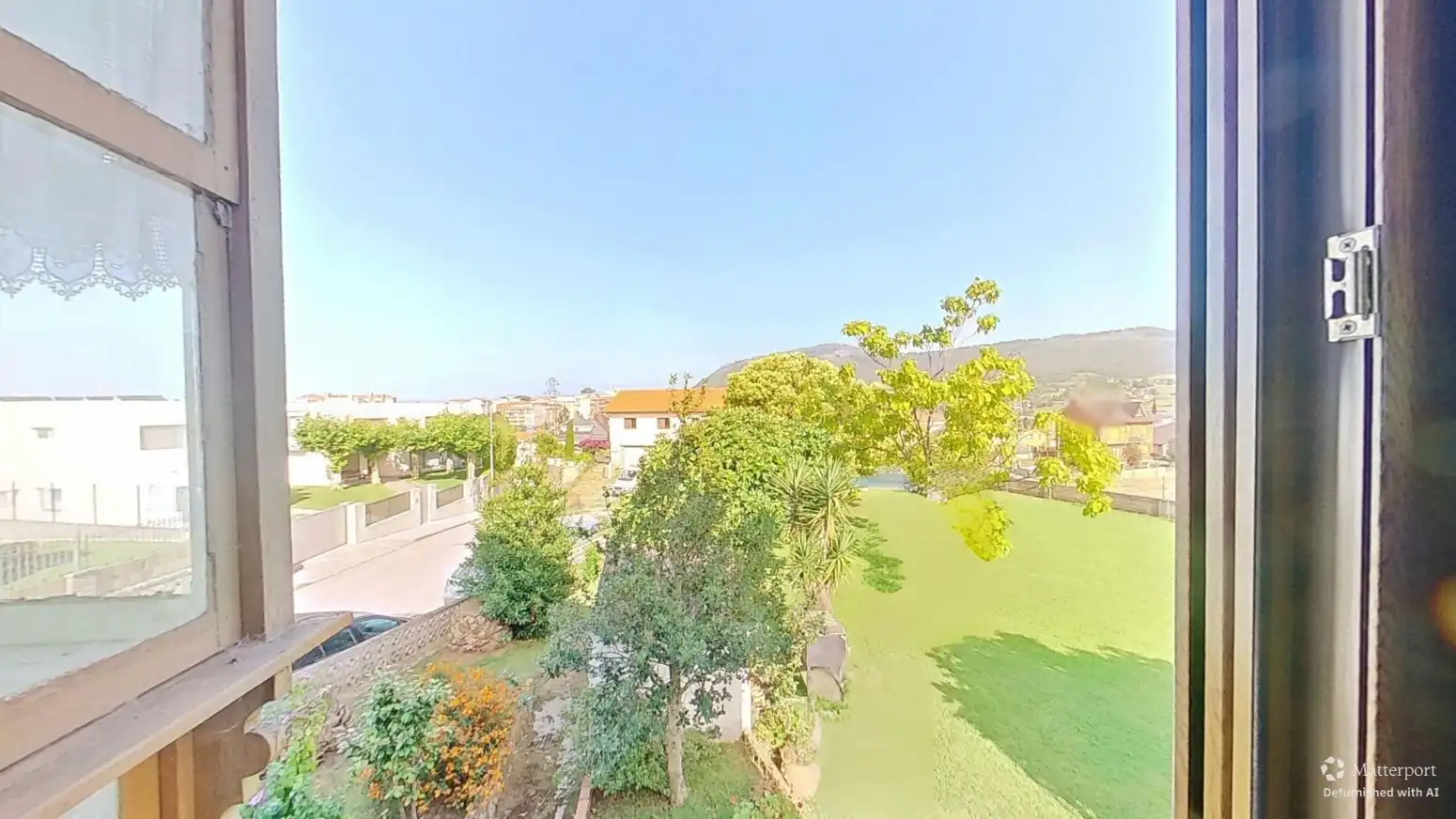 Vista exterior de Casa o chalet en venta en El Astillero   con Calefacción, Terraza y Balcón