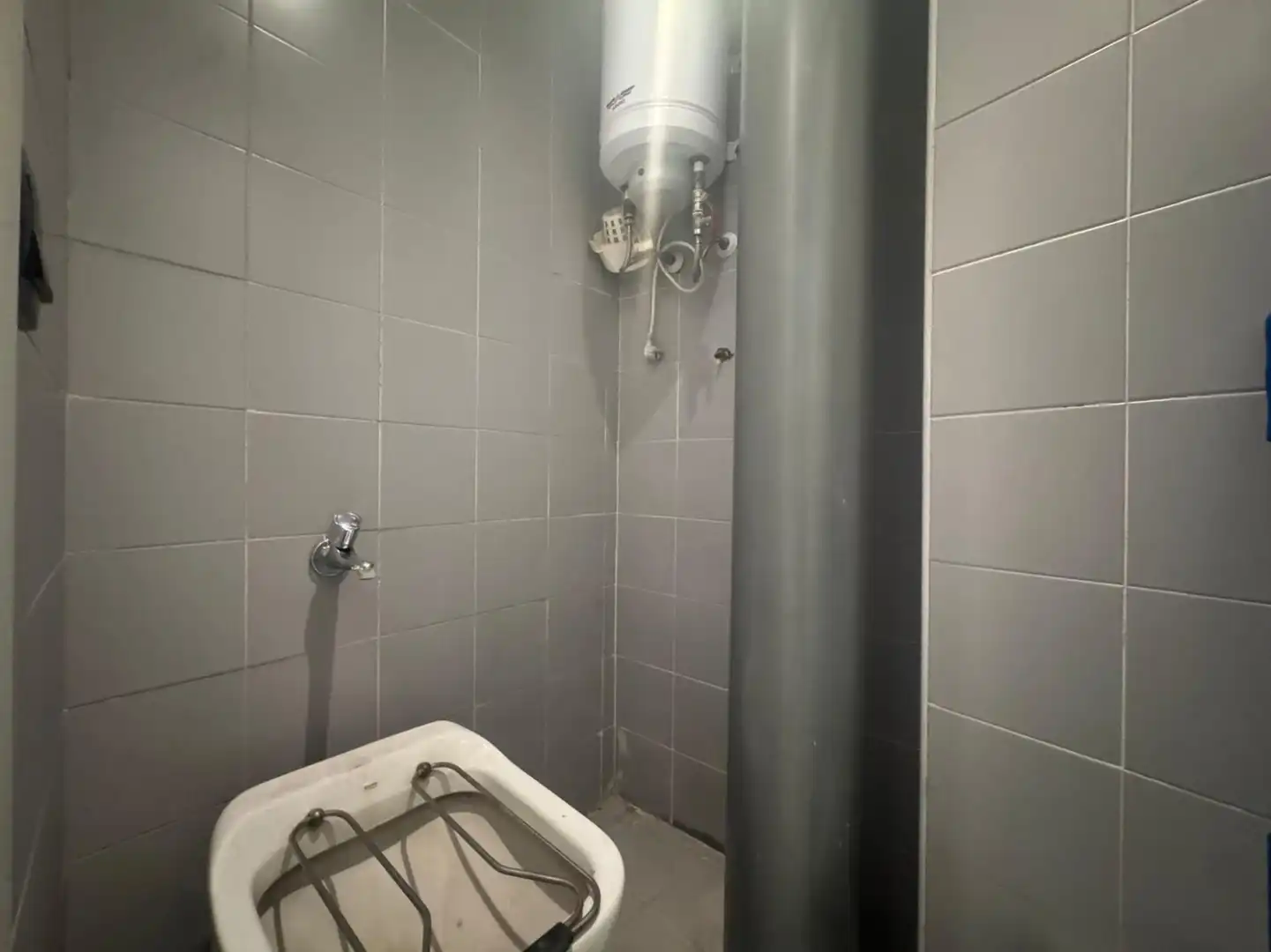 Bany de Local en venda en Jaén