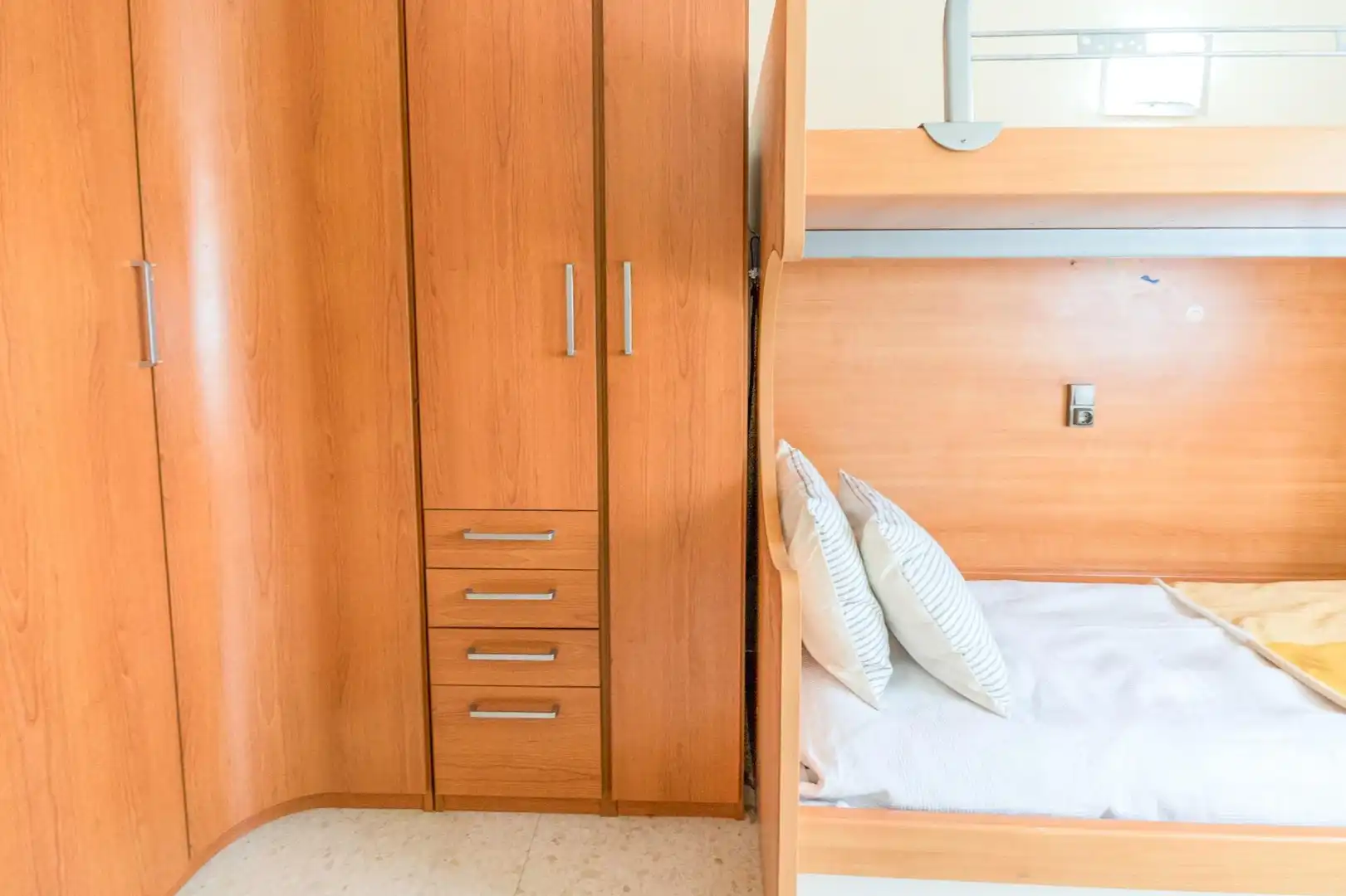 Habitación de Piso en venta en Benalmádena con Aire acondicionado, Jardín privado y Terraza